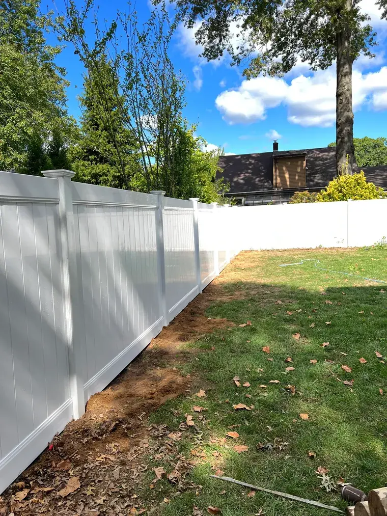 White Vinyl Privacy Fence — Corner Return